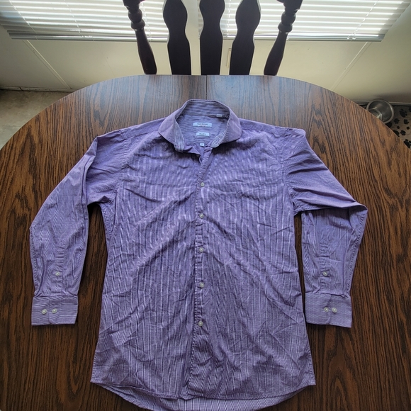 Isaac Mizrahi Slim Fit Button Down Shirt - Picture 2 of 5